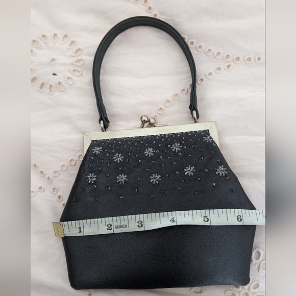 The Limited tiny bag in grey satin with silver accent embroidery. - Picture 4 of 4